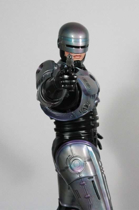 Hollywood Collectibles - Robocop 1:4 Scale Statue