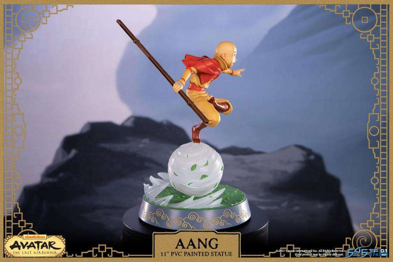 Avatar: The Last Airbender Estatua PVC Aang Standard Edition 27 cm