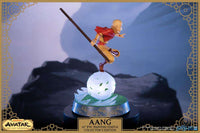 Avatar: The Last Airbender Estatua PVC Aang Collector's Edition 27 cm