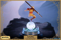 Avatar: The Last Airbender Estatua PVC Aang Collector's Edition 27 cm