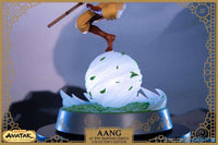 Avatar: The Last Airbender Estatua PVC Aang Collector's Edition 27 cm