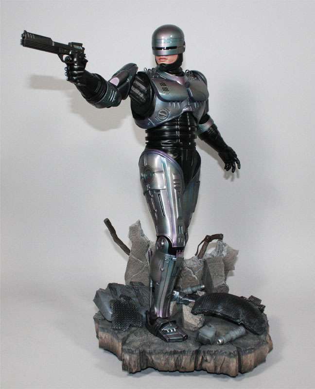 Hollywood Collectibles - Robocop 1:4 Scale Statue