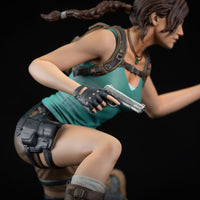 DARK HORSE CÓMIC Tomb Raider Estatua PVC Lara Croft 24 cm