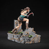 DARK HORSE CÓMIC Tomb Raider Estatua PVC Lara Croft 24 cm