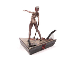 First 4 Figures Silent Hill 2 Estatua Bubble Head Nurse 35 cm