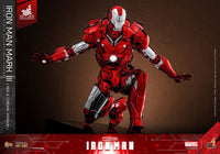 HOT TOYS Iron Man Figura Movie Masterpiece Diecast 1/6 Iron Man Mark III (Red & Chrome Version) Hot Toys Exclusive 32 cm