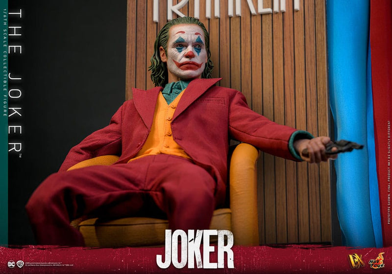 HOT TOYS Joker Movie Masterpiece Figura 1/6 The Joker 30 cm