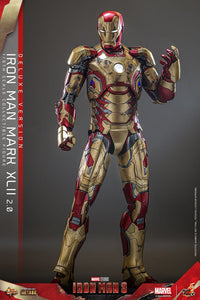 HOT TOYS Iron Man 3 Figura Movie Masterpiece Diecast 1/6 Iron Man Mark XLII (2.0) Deluxe 32 cm