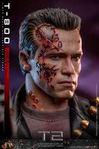 HOT TOYS Terminator 2 Figura 1/6 Movie Masterpiece T-800 Battle Damaged Version 2.0 32 cm