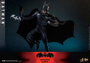 HOT TOYS Batman y Robin Figura Movie Masterpiece 1/6 Batman 30 cm