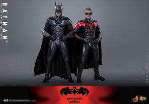 HOT TOYS Batman y Robin Figura Movie Masterpiece 1/6 Batman 30 cm