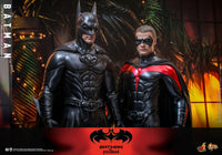 HOT TOYS Batman y Robin Figura Movie Masterpiece 1/6 Batman 30 cm