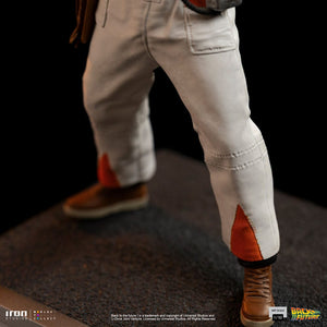 Iron Studios Regreso al Futuro Estatua 1/10 Art Scale Doc Brown 22 cm