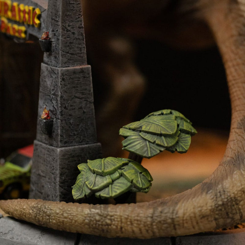 Iron Studios Jurassic Park Minifigura Mini Co. PVC T-Rex Illusion Deluxe 15 cm