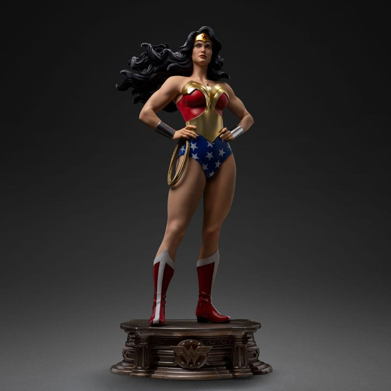 IRON STUDIOS DC Comics Estatua Legacy Replica 1/4 Wonder Woman 56 cm