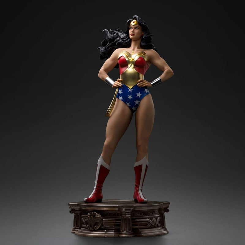 IRON STUDIOS DC Comics Estatua Legacy Replica 1/4 Wonder Woman 56 cm