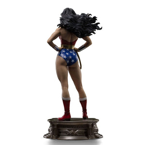 IRON STUDIOS DC Comics Estatua Legacy Replica 1/4 Wonder Woman 56 cm