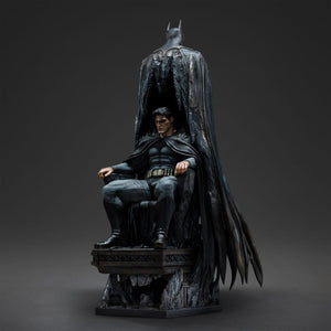 IRON STUDIOS DC Comics Estatua Legacy Replica 1/4 Batman and Bruce Wayne 79 cm