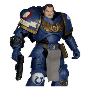 MCFARLANE TOYS Warhammer 40,000 Figura Ultramarines: Lieutenant Titus 18 cm