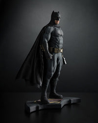 DC DIRECT Batman v Superman : L'Aube de la justice Estatua 1/6 Batman 32 cm