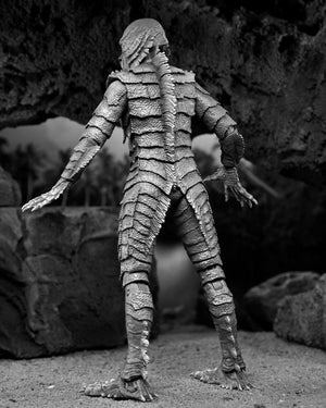 Neca Universal Monsters Figura Ultimate Creature from the Black Lagoon (B&W) 18 cm