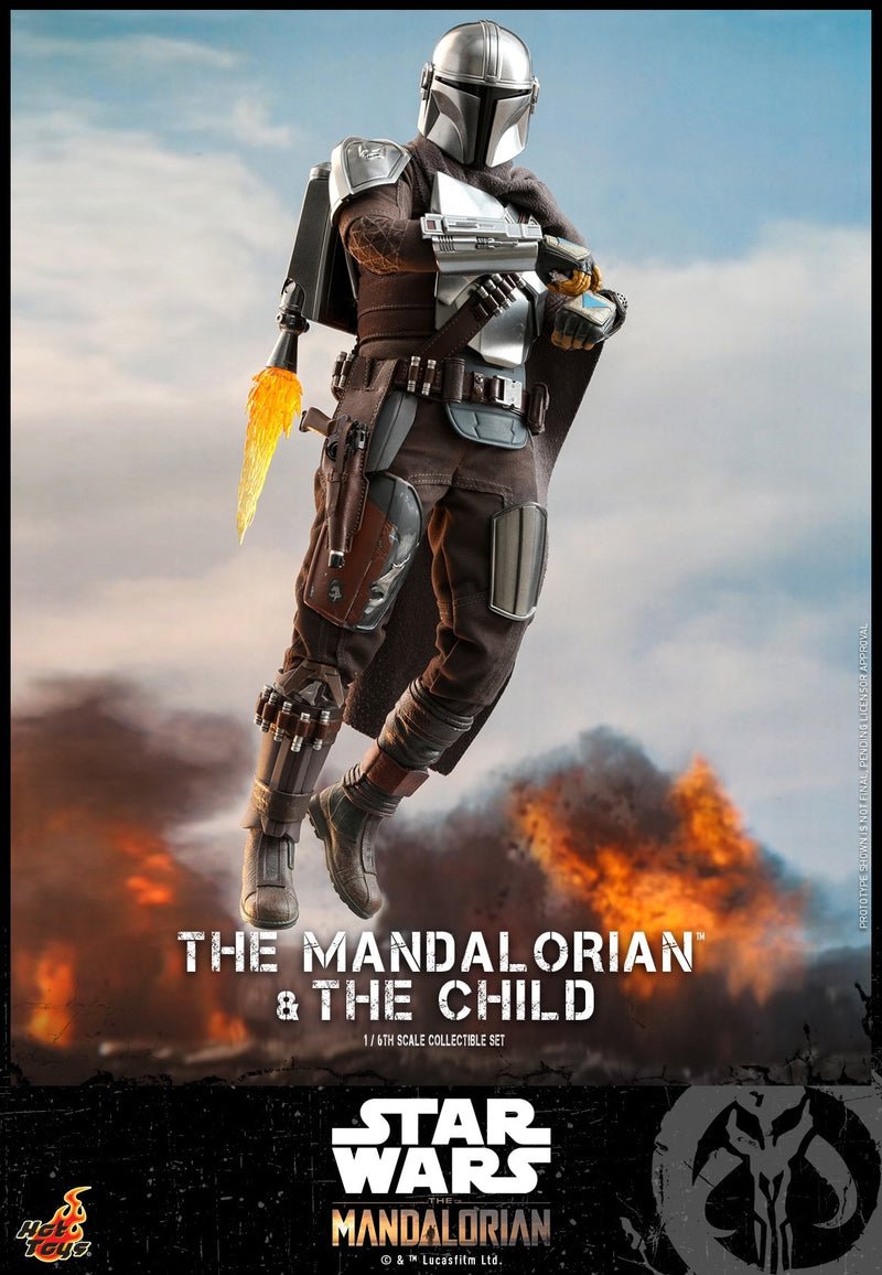 Hot Toys 1/6 Star Wars The Mandalorian: The Mandalorian And The Child Set
