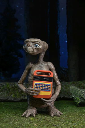 E.T. 40TH ANNIVERSARY ULTIMATE ACTION FIGURE