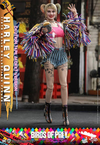 Hot Toys 1/6 Birds Of Prey Harley Quinn (Caution Tape Jacket Version)