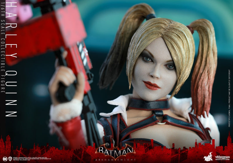 Hot Toys 1/6 Batman Arkham Knight: Harley Quinn