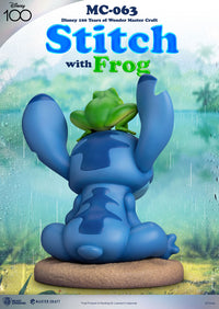 Beast Kingdom Disney 100th Estatua Master Craft Stitch with Frog 34 cm