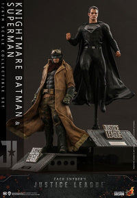 Hot Toys 1/6 Zack Snyder's Justice League Knightmare Batman and Superman Collectible Set