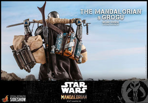 Hot Toys 1/6 Star Wars The Mandalorian: The Mandalorian and Grogu Collectible Set Deluxe Version