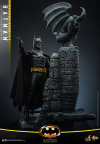 Hot Toys MMS693 1/6 Batman (1989) Batman Deluxe Version