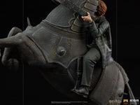 Harry Potter Estatua Deluxe Art Scale 1/10 Ron Weasley at the Wizard Chess 35 cm