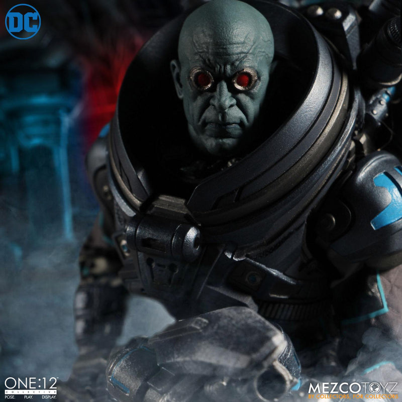 DC Comics Figura 1/12 Mr. Freeze Deluxe Edition 17 cm