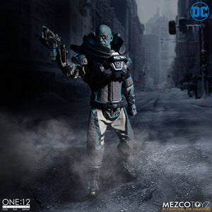 DC Comics Figura 1/12 Mr. Freeze Deluxe Edition 17 cm