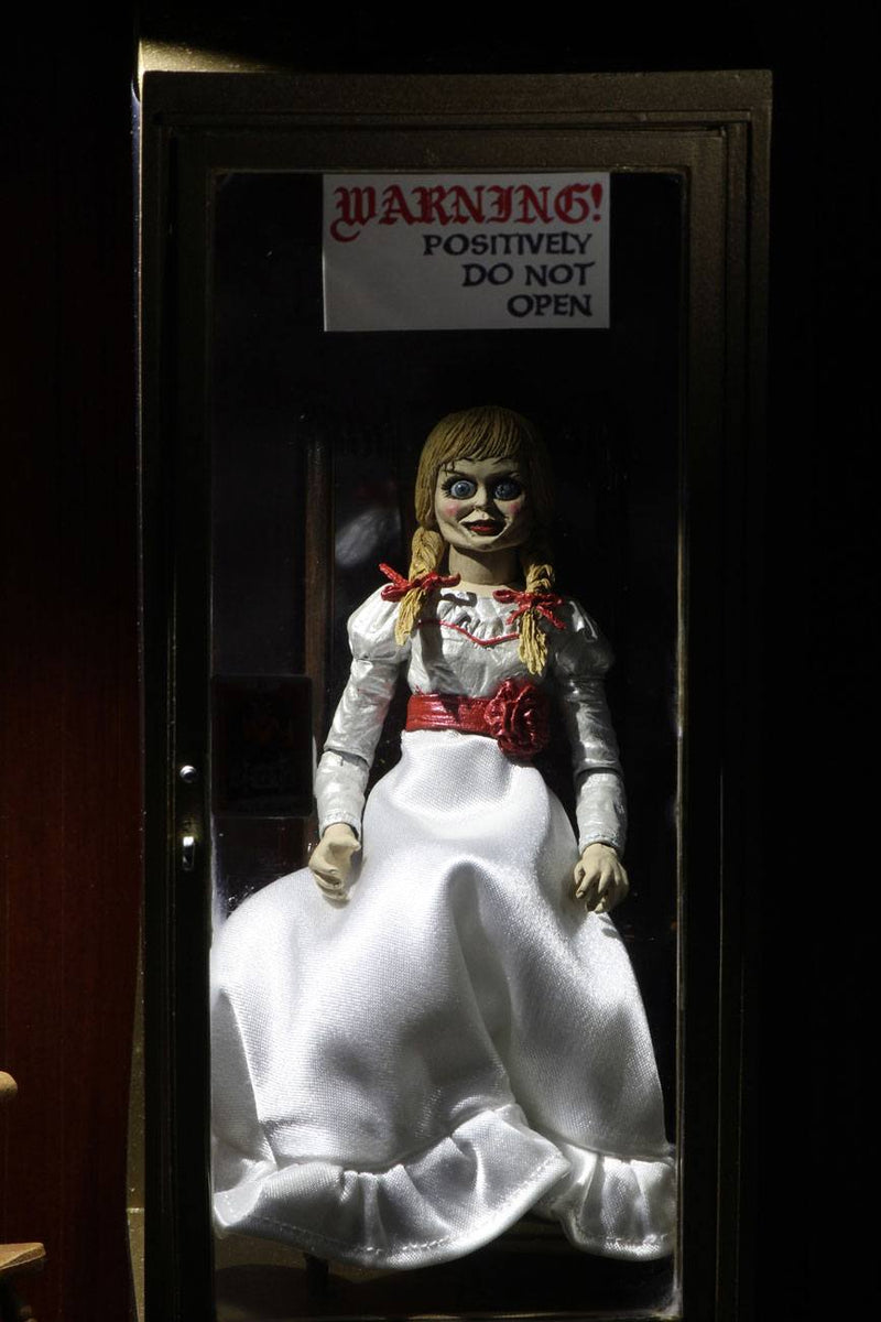 The Conjuring Universe Figura Ultimate Annabelle (Annabelle 3) 15 cm