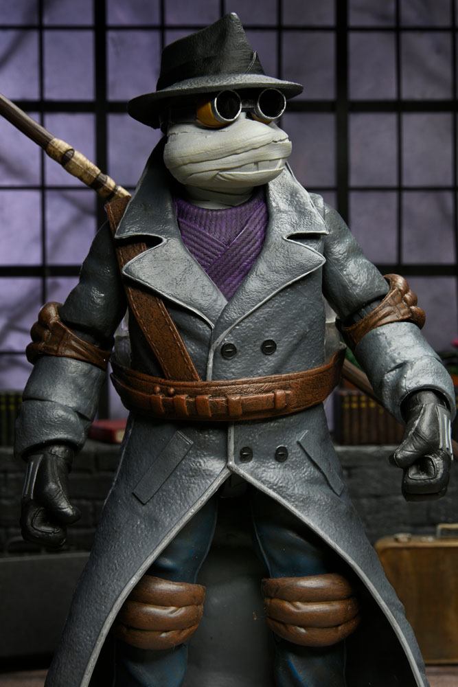 Universal Monsters x Teenage Mutant Ninja Turtles Figura Ultimate Donatello as The Invisible Man 18 cm