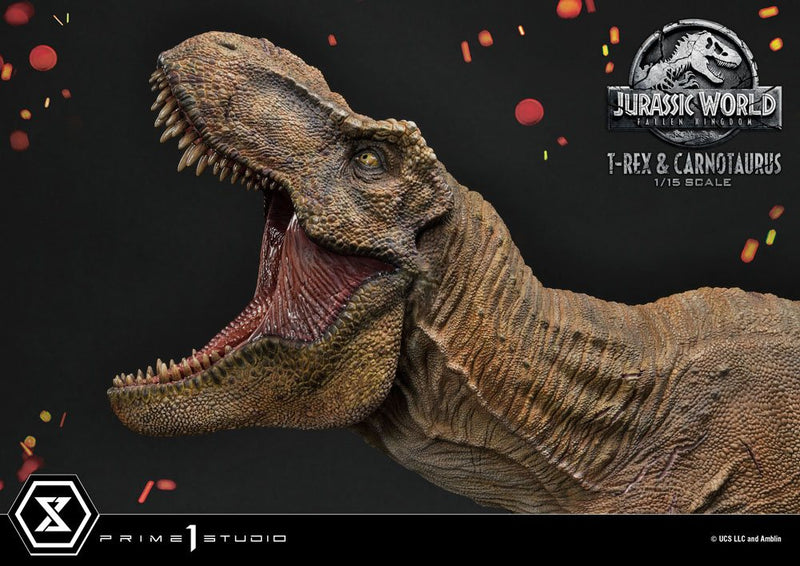 Jurassic World: Fallen Kingdom Estatua 1/15 T-Rex & Carnotaurus 90 cm
